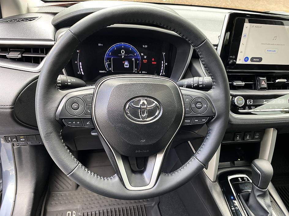 Used 2025 Celestite Toyota XLE image 14