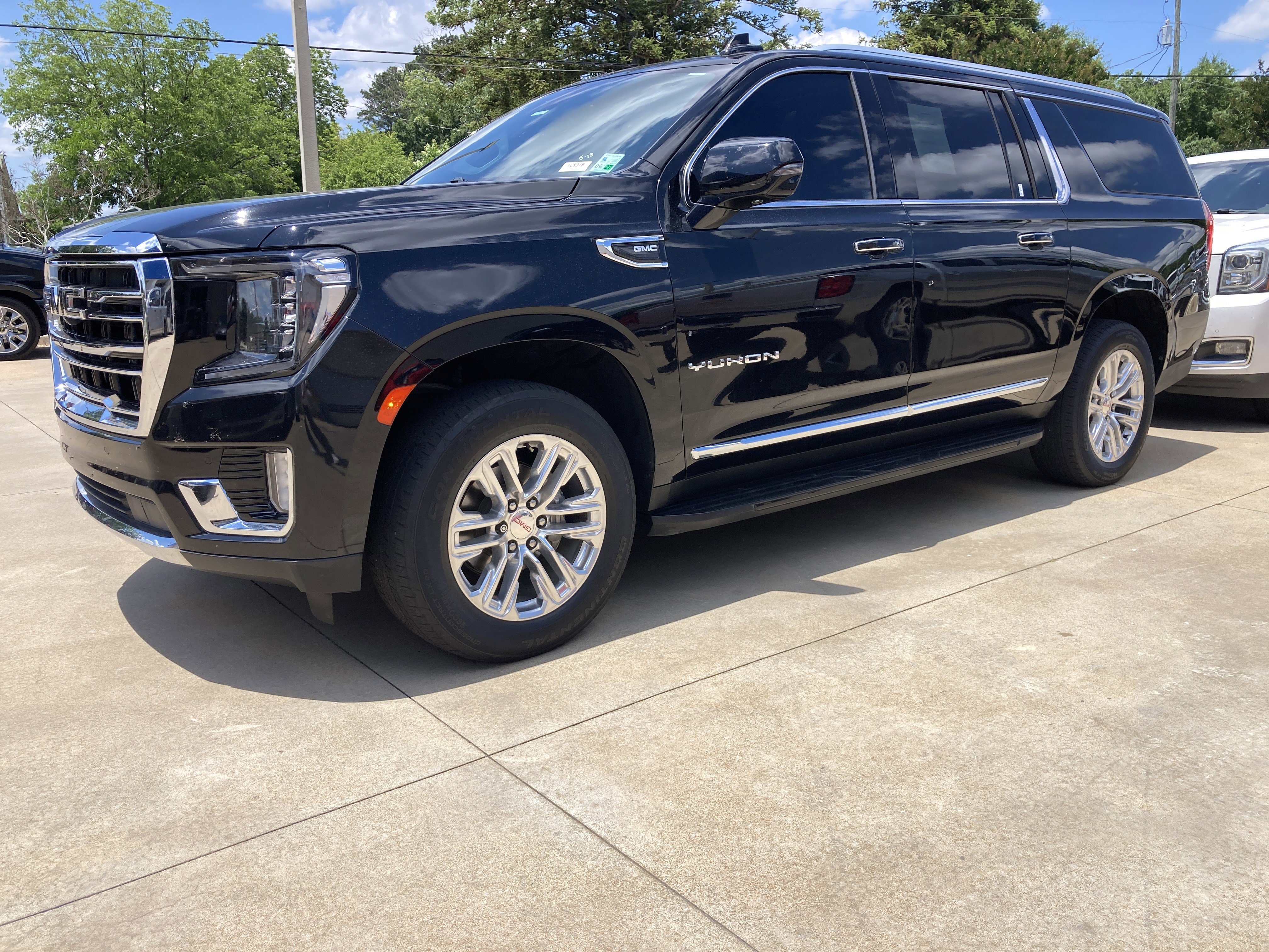 2021 GMC Yukon 2WD SLT's photo