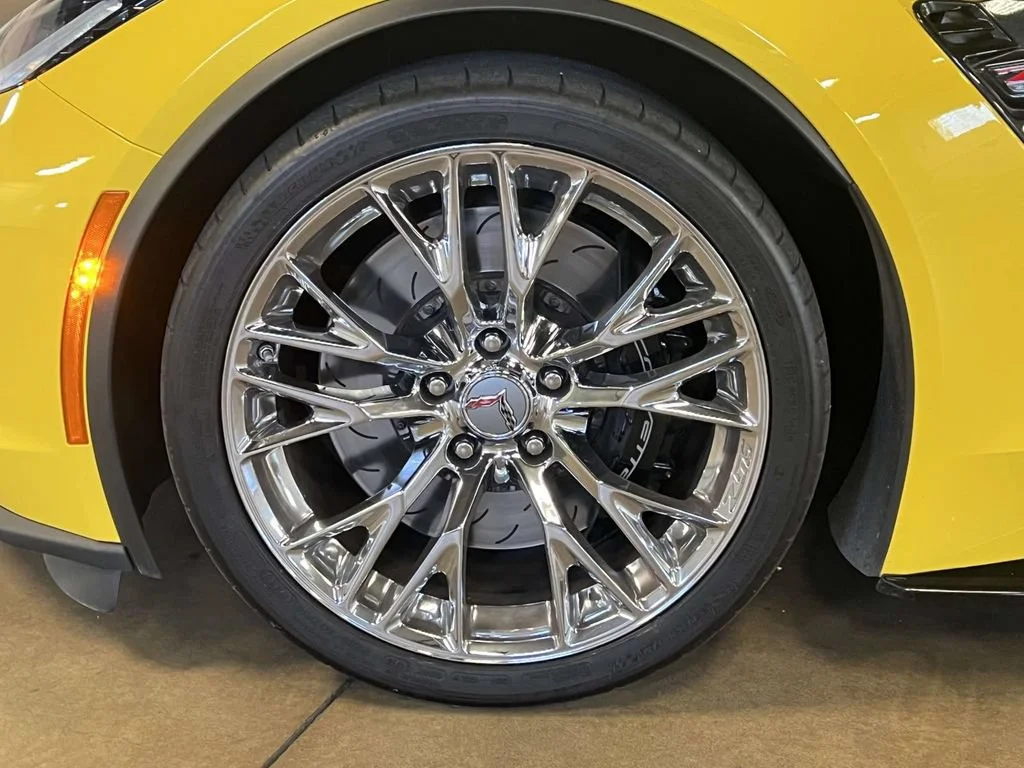 Used 2017 CORVETTE RACING YELLOW TINTCOAT Chevrolet Z06 2LZ image 26