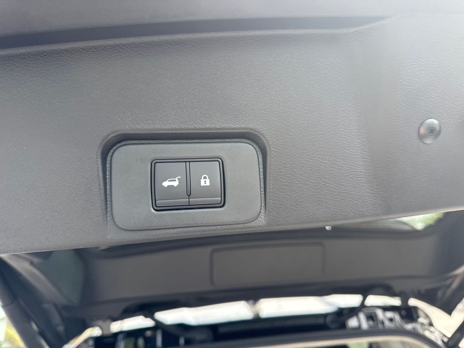 New 2026 Nissan Rogue SV 4D Sport Utility