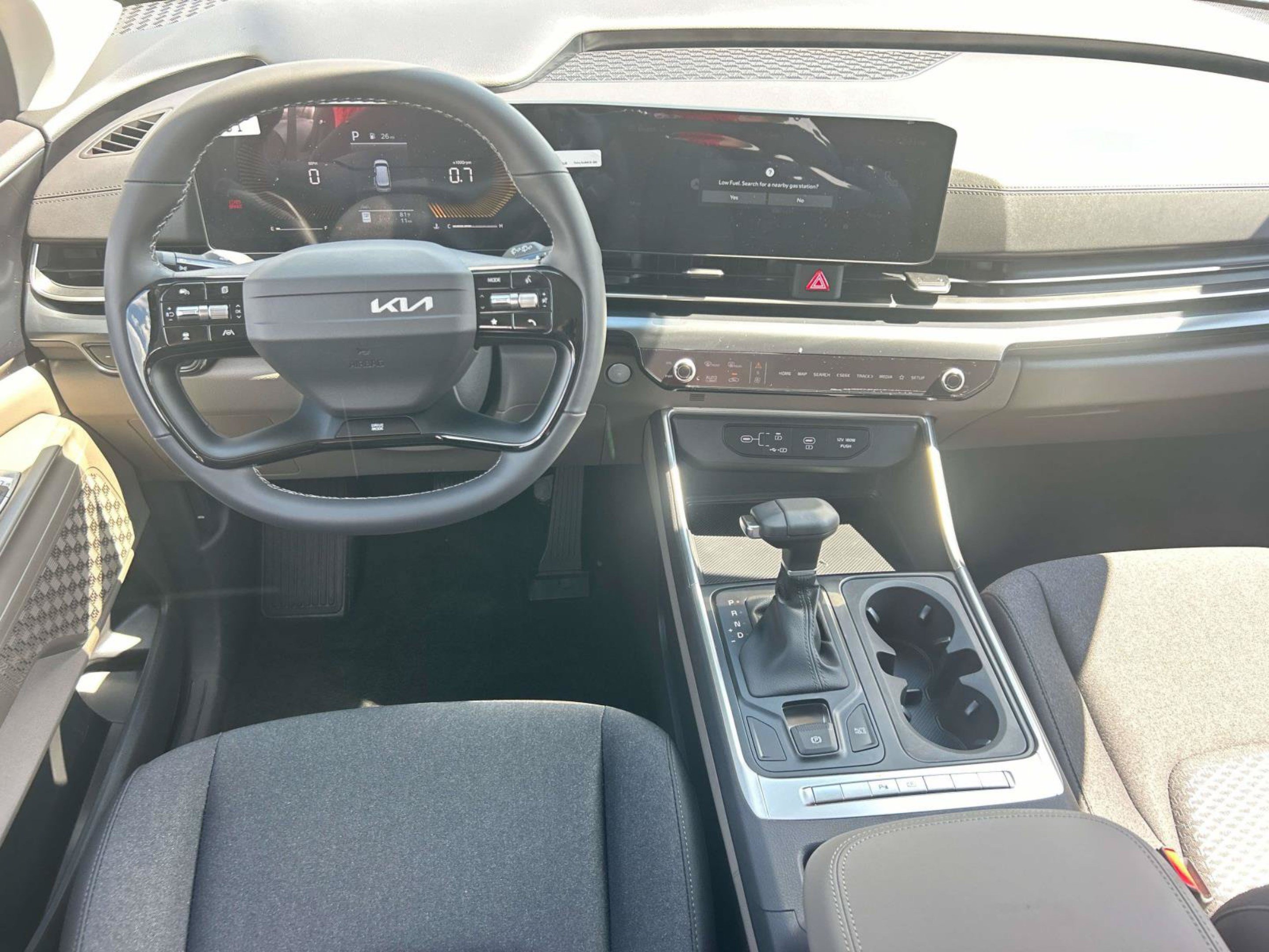 New 2027 Ceramic Silver Kia LX image 10