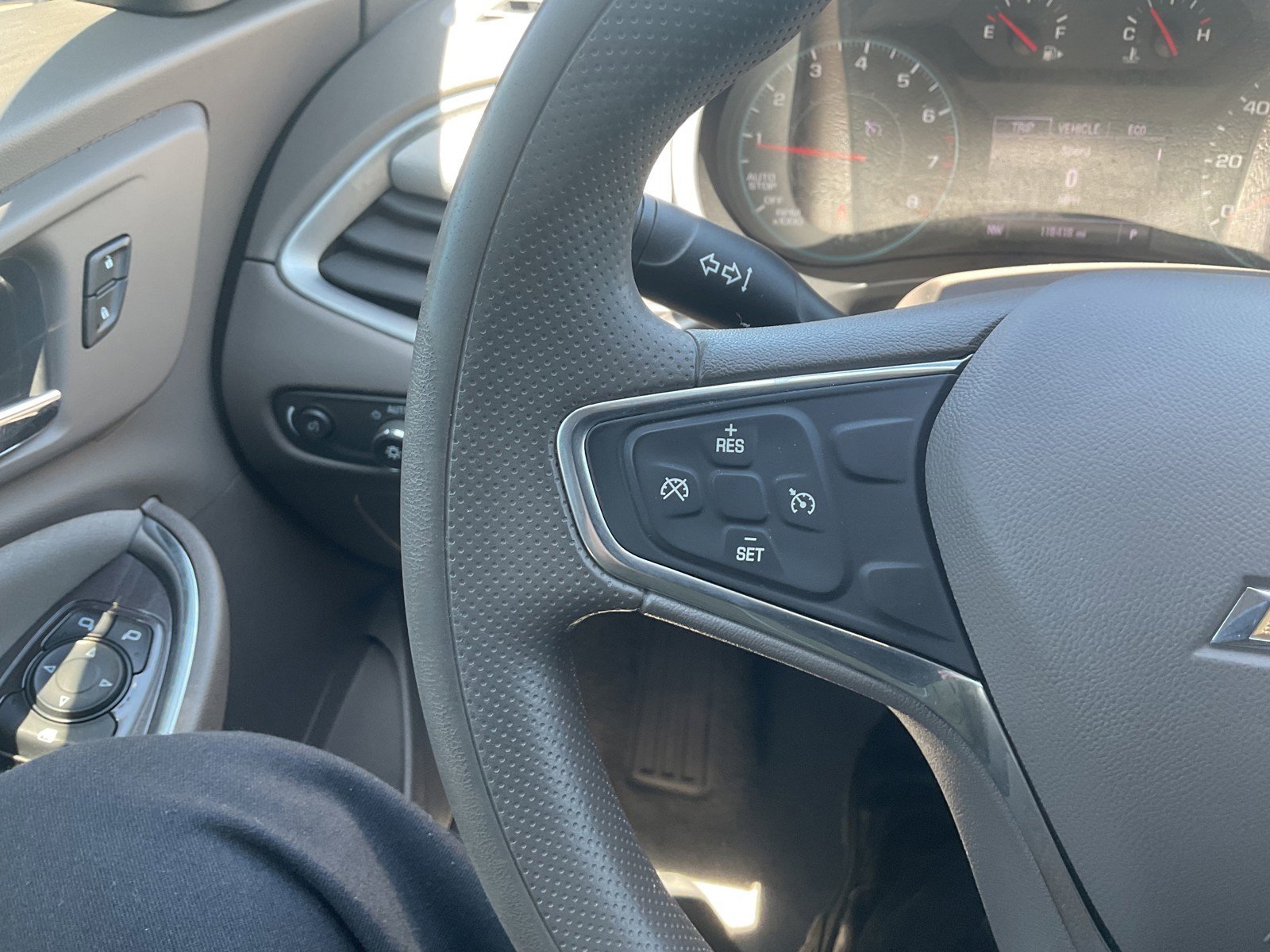 Used 2022 Mineral Gray Metallic Chevrolet LT image 20