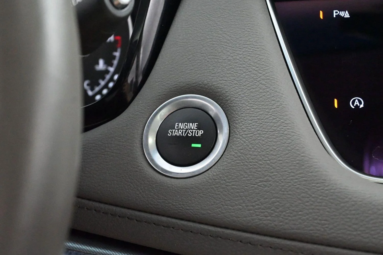 Used 2024 Argent Silver Metallic Cadillac Premium Luxury image 28