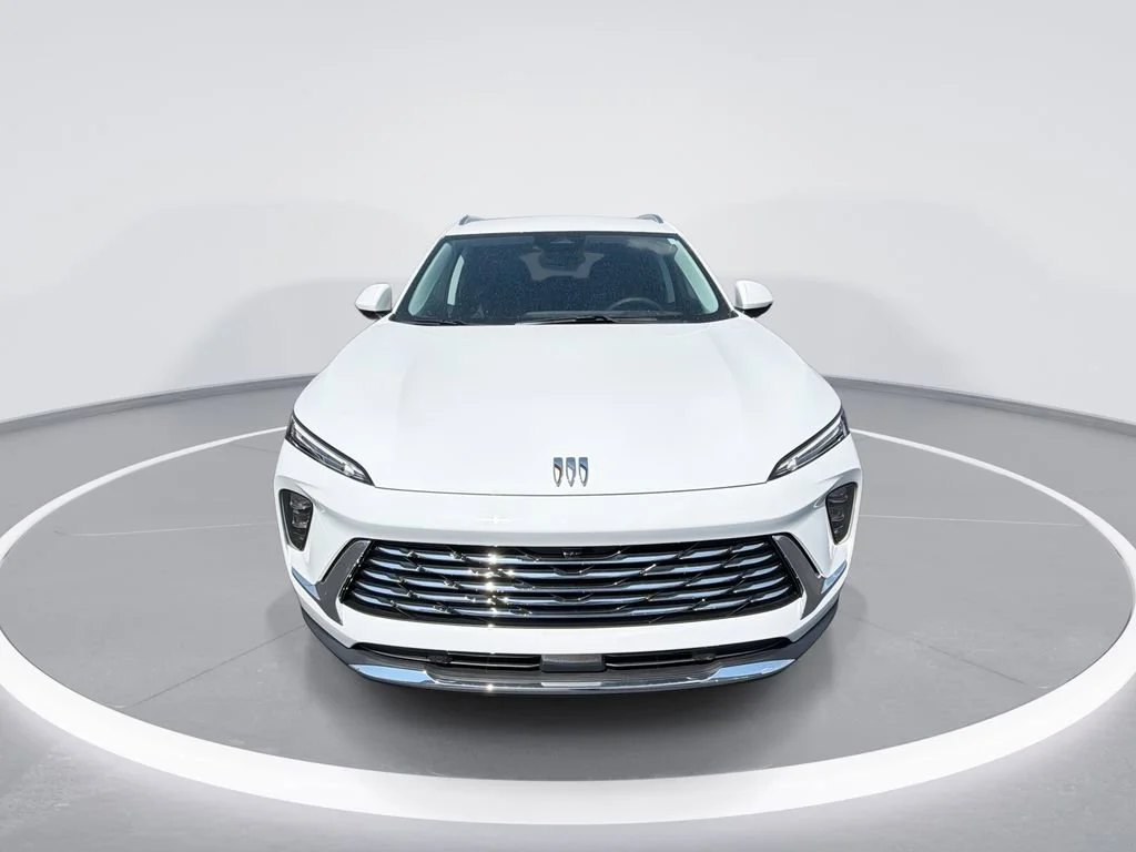 New 2026 Summit White Buick Preferred image 2