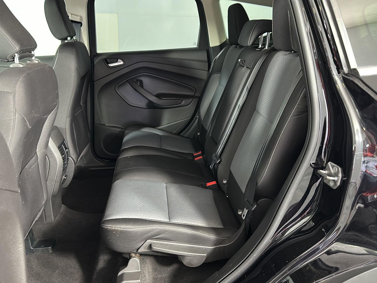 Used 2019 Agate Black Ford SE image 23