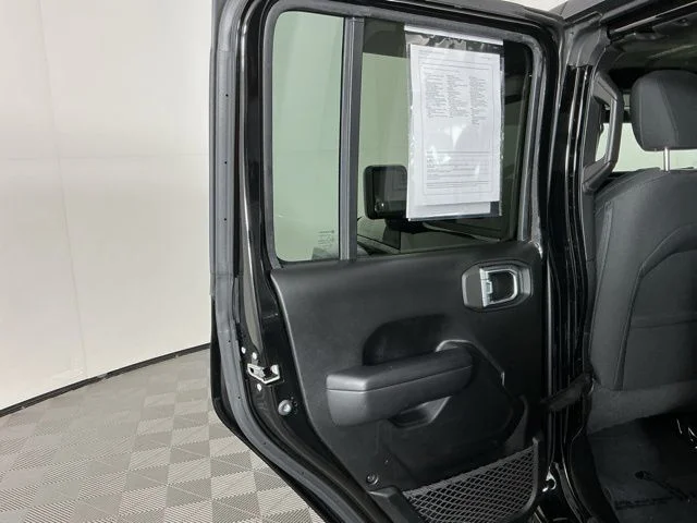 Used 2021 Black Jeep Willys image 28