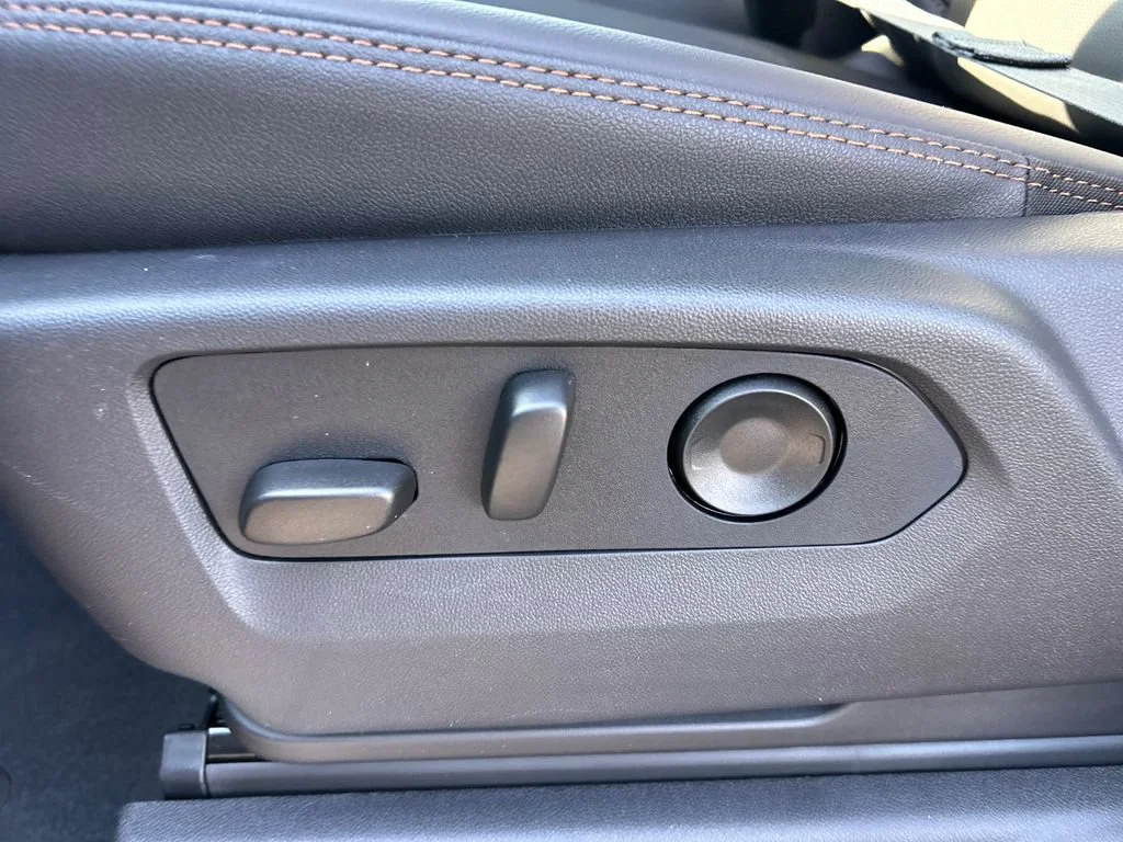 2026 GMC Sierra 1500 AT4 - Photo 18