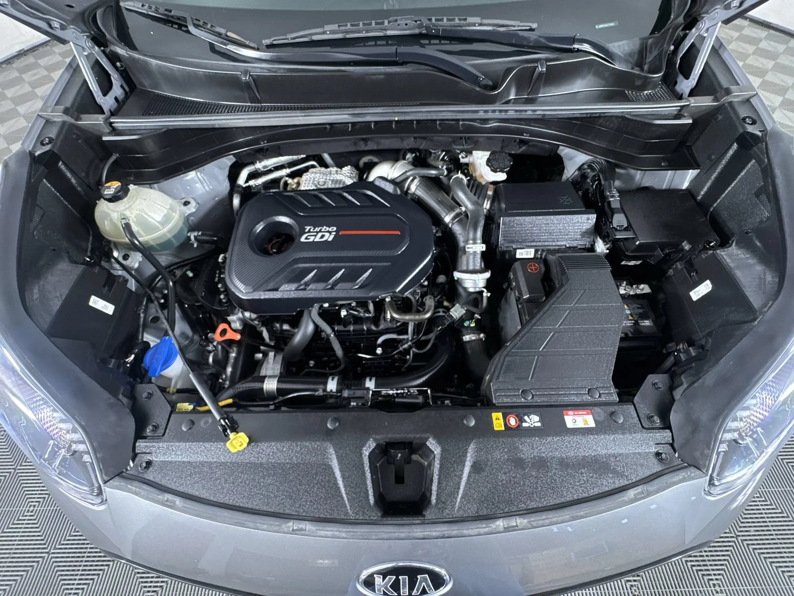 Used 2020 Steel Gray Kia SX Turbo image 29