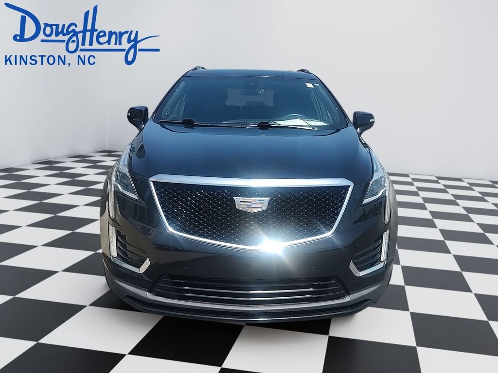 Used 2020 Black Cadillac Sport image 8