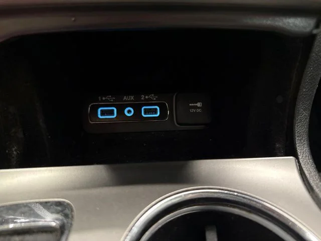 Used 2018 Black Jeep Limited image 27