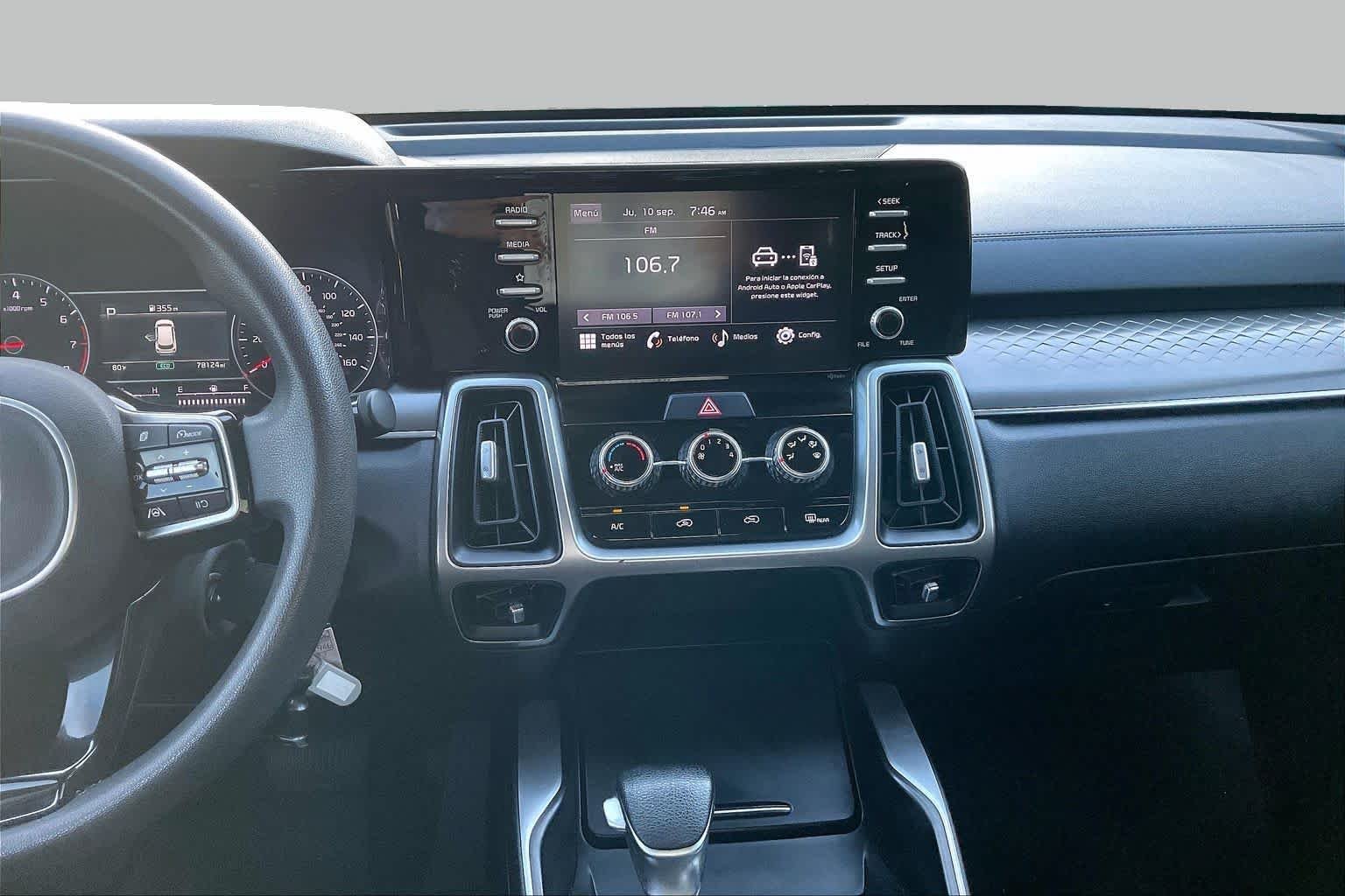 Pre-Owned 2022 Kia Sorento LX