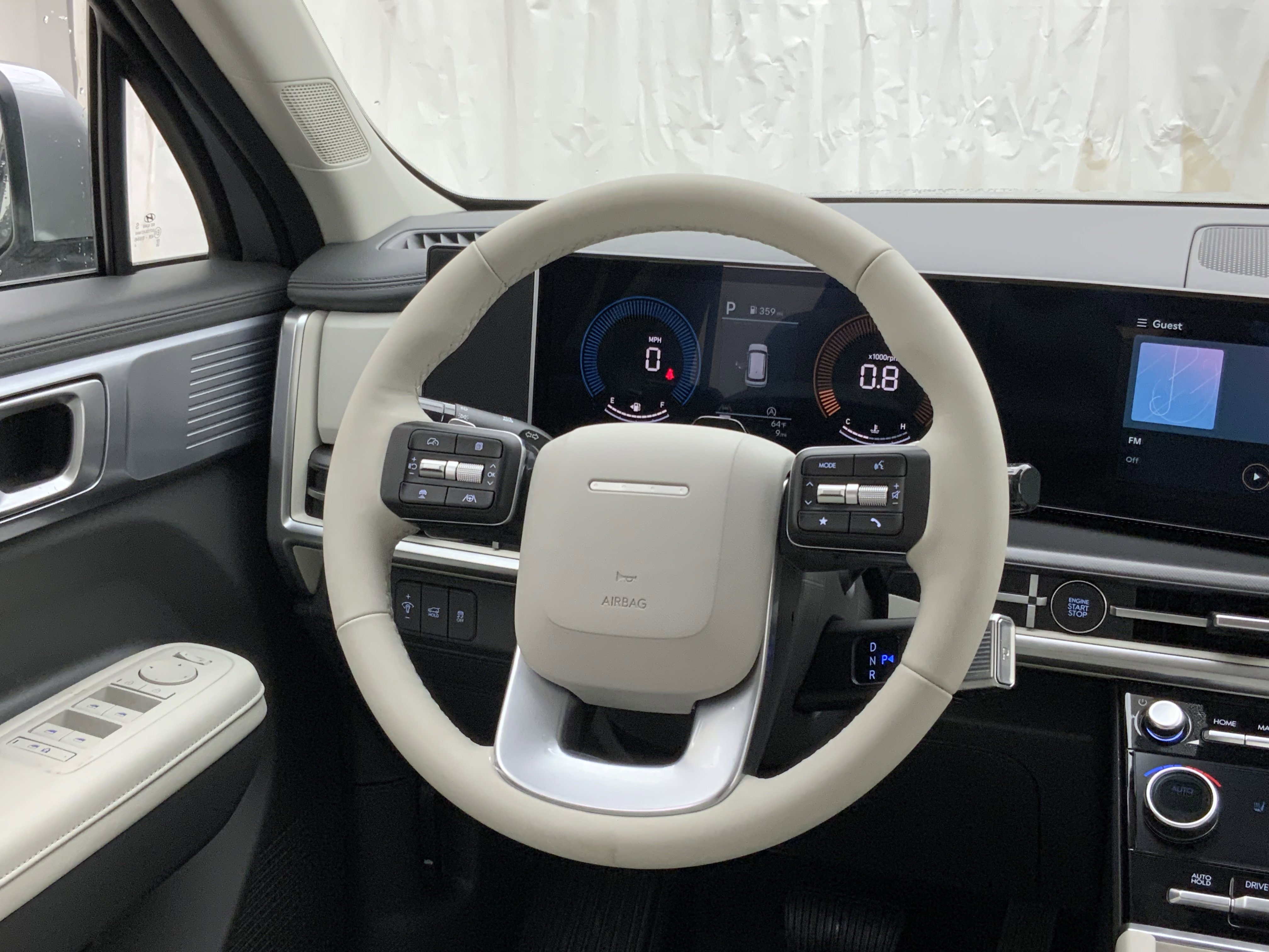 New 2026 Shimmering Silver Hyundai SEL image 8