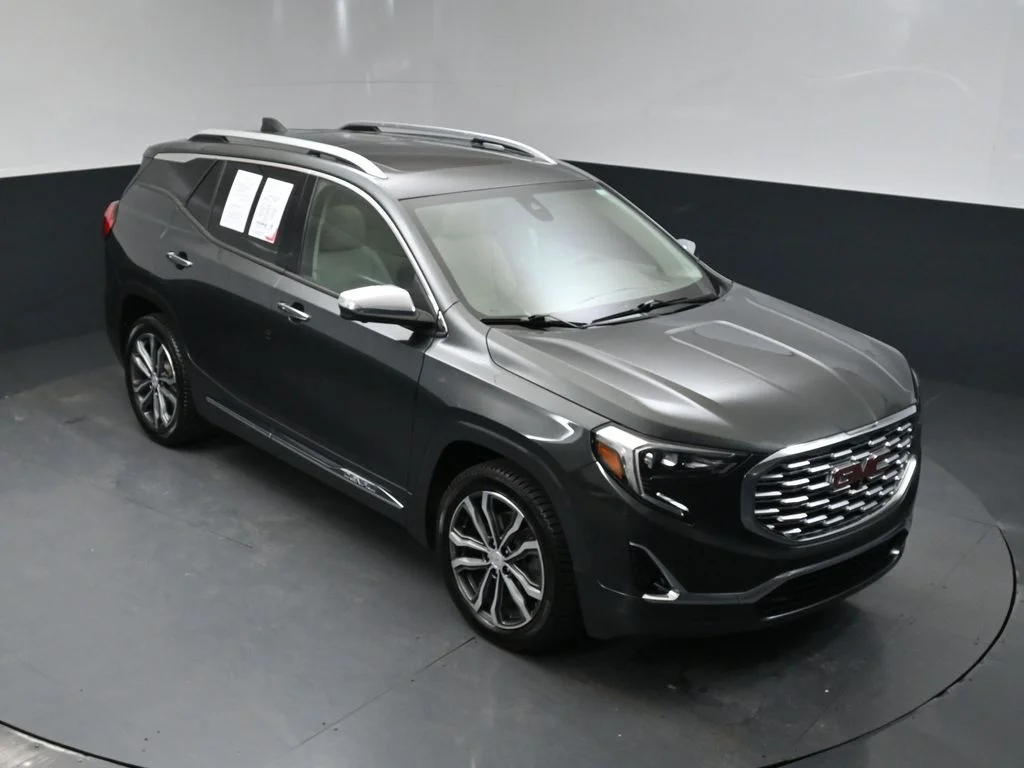 Used 2020 Gray GMC Denali image 38