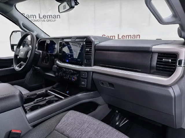 New 2027 Carbonized Gray Metallic Ford F-250® XLT image 30