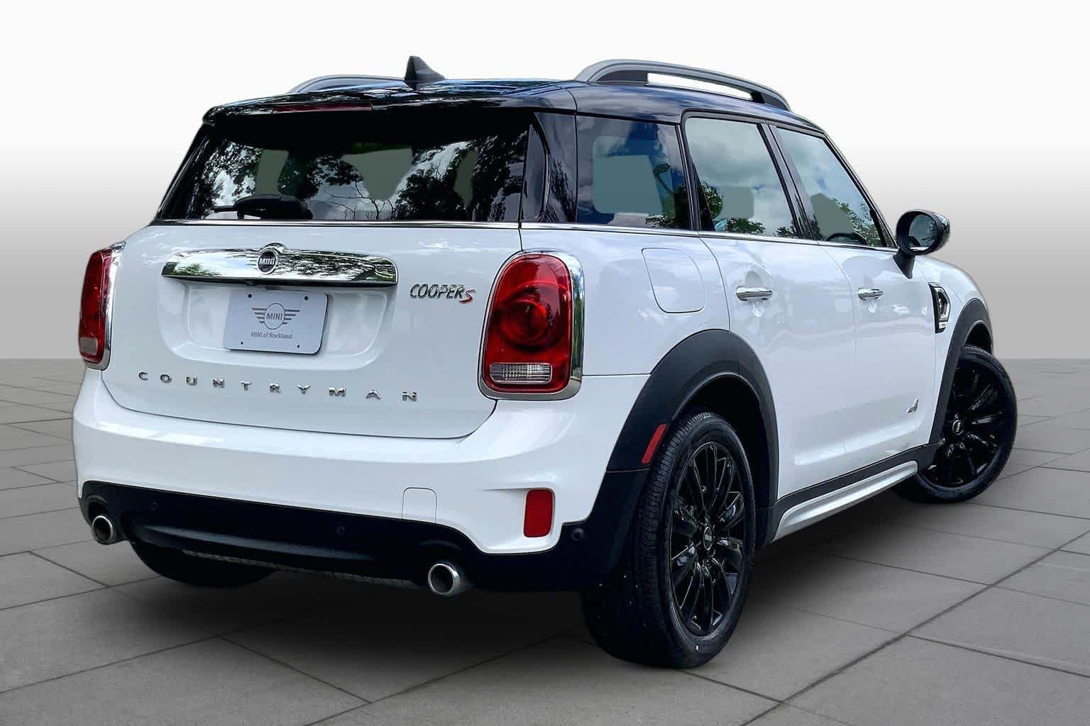Used 2020 Light White MINI Cooper S image 12