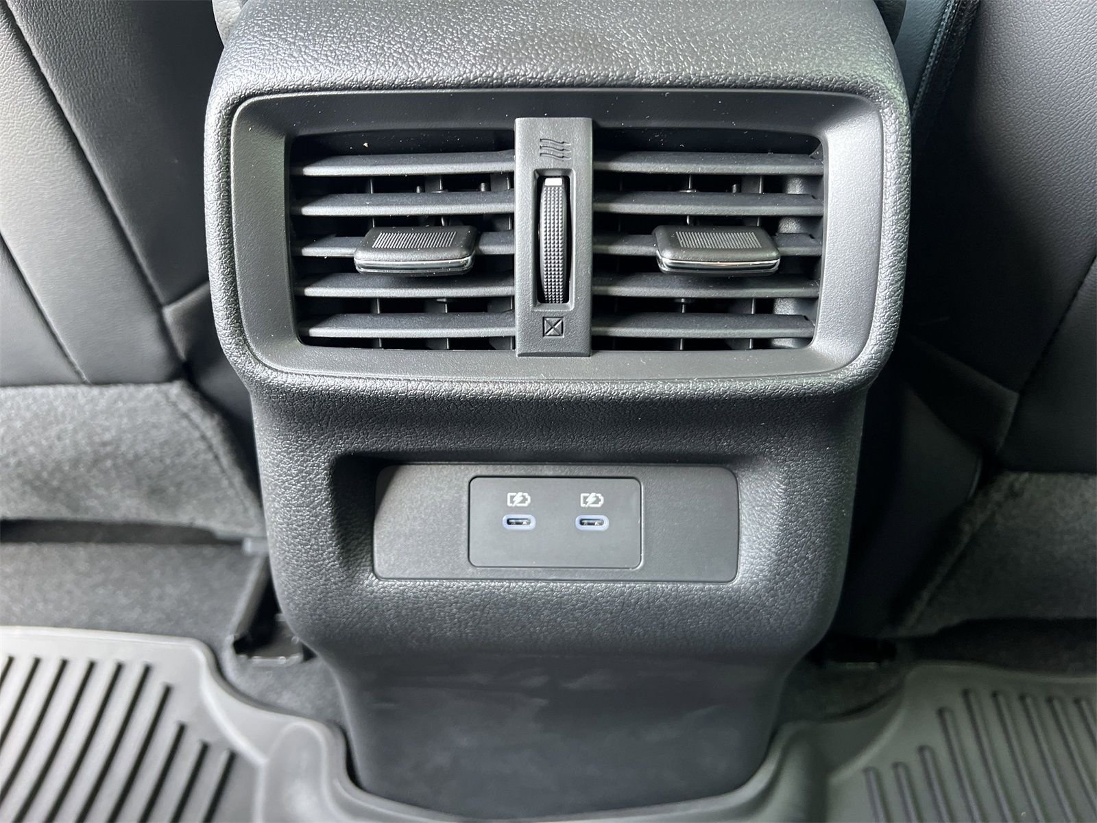 2025 Nissan Murano SL - Photo 24