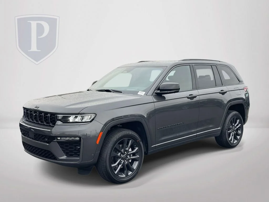 New 2026 Baltic Gray Metallic Clear-Coat Exterior Paint Jeep Limited Reserve image 4