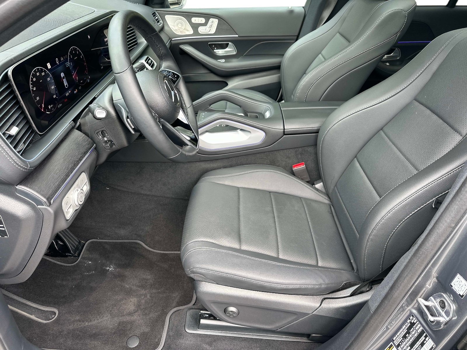 Certified Used 2025 Selenite Gray Metallic Mercedes-Benz GLE 450 image 19