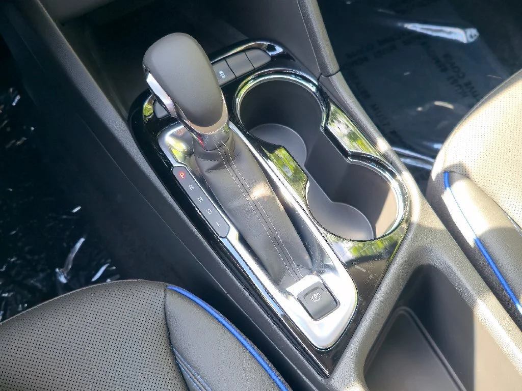 2026 Buick Encore GX Sport Touring - Photo 17