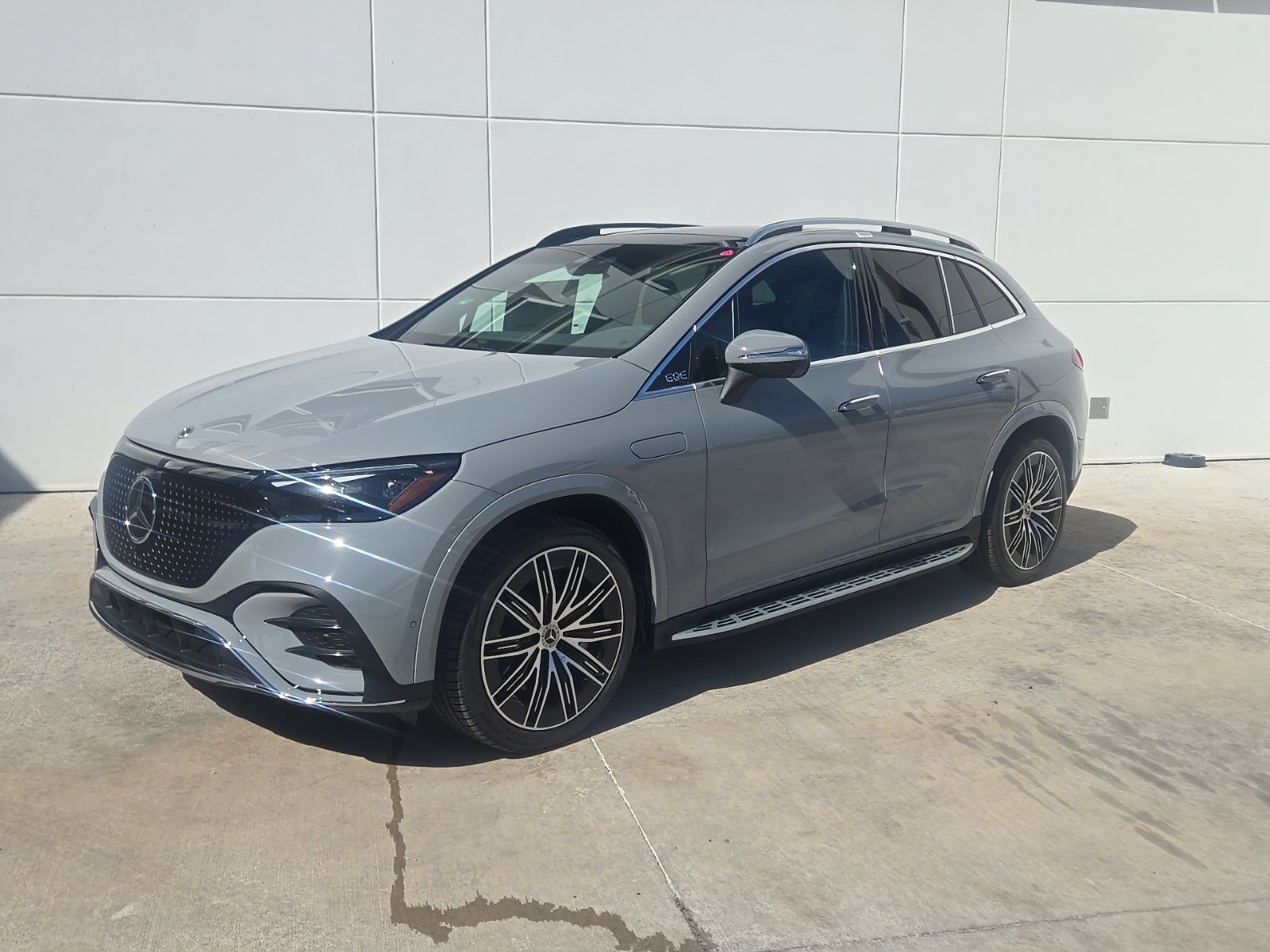 2027 Mercedes-Benz EQE SUV