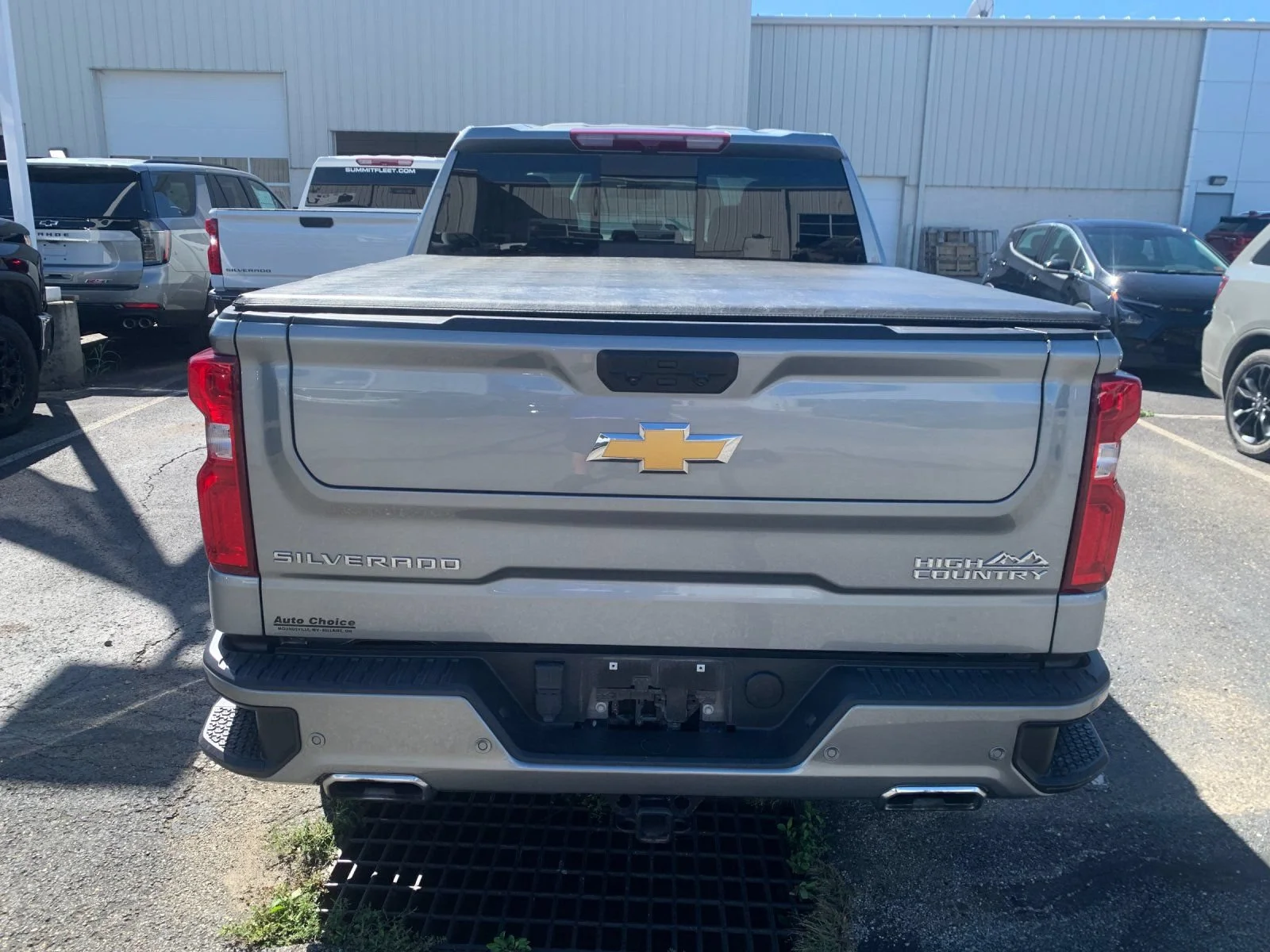 Used 2024 Sterling Gray Metallic Chevrolet High Country image 3