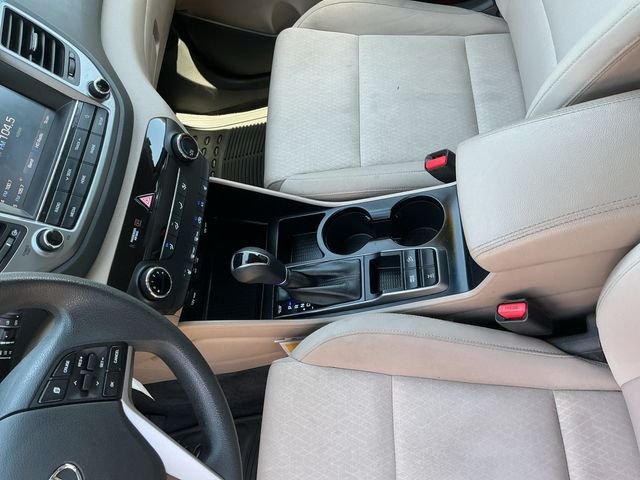 Used 2018 Red Hyundai SEL image 28