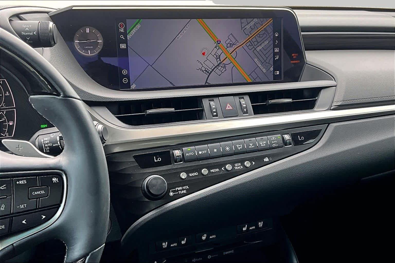 Used 2020 Eminent White Pearl Lexus  image 7