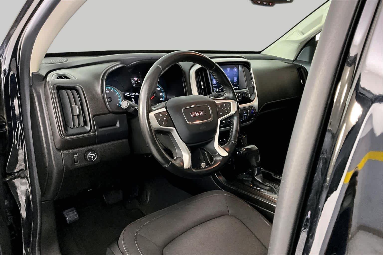 Used 2021 Onyx Black GMC 2WD Elevation image 16