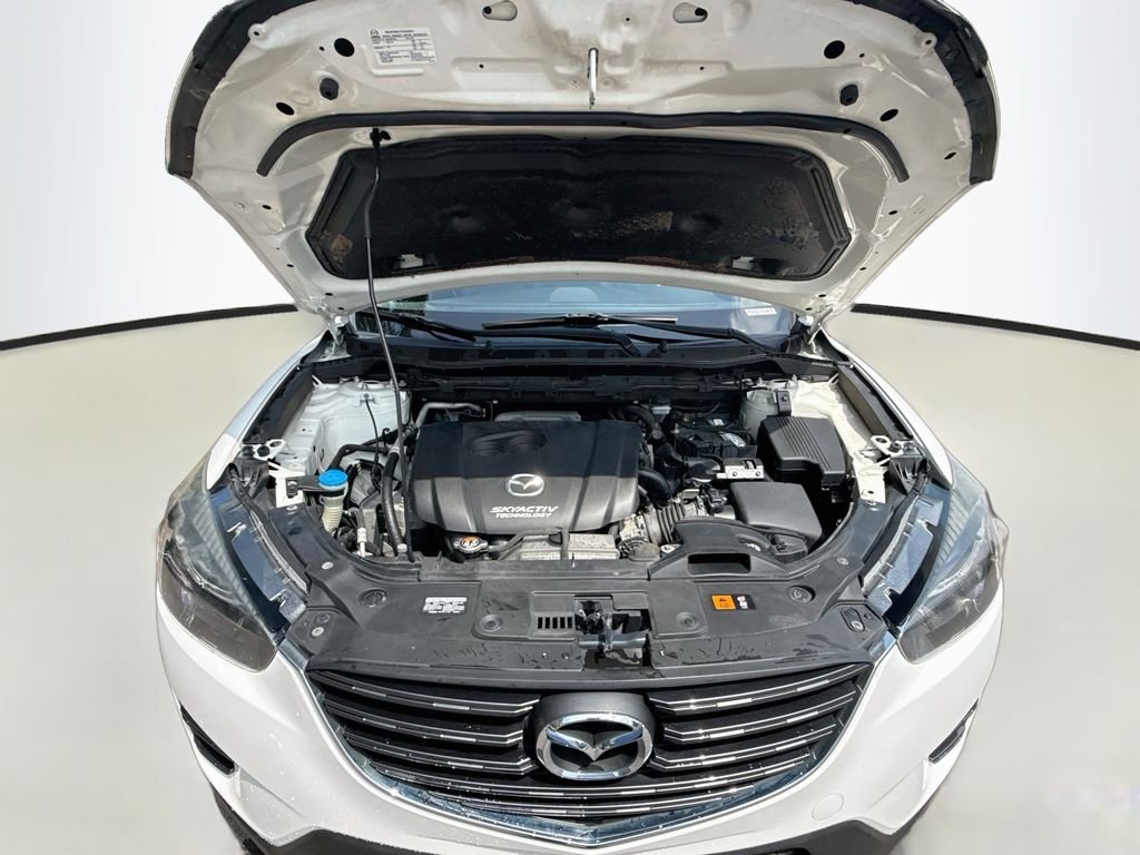 Used 2016 Crystal White Pearl Mica Mazda Grand Touring image 29