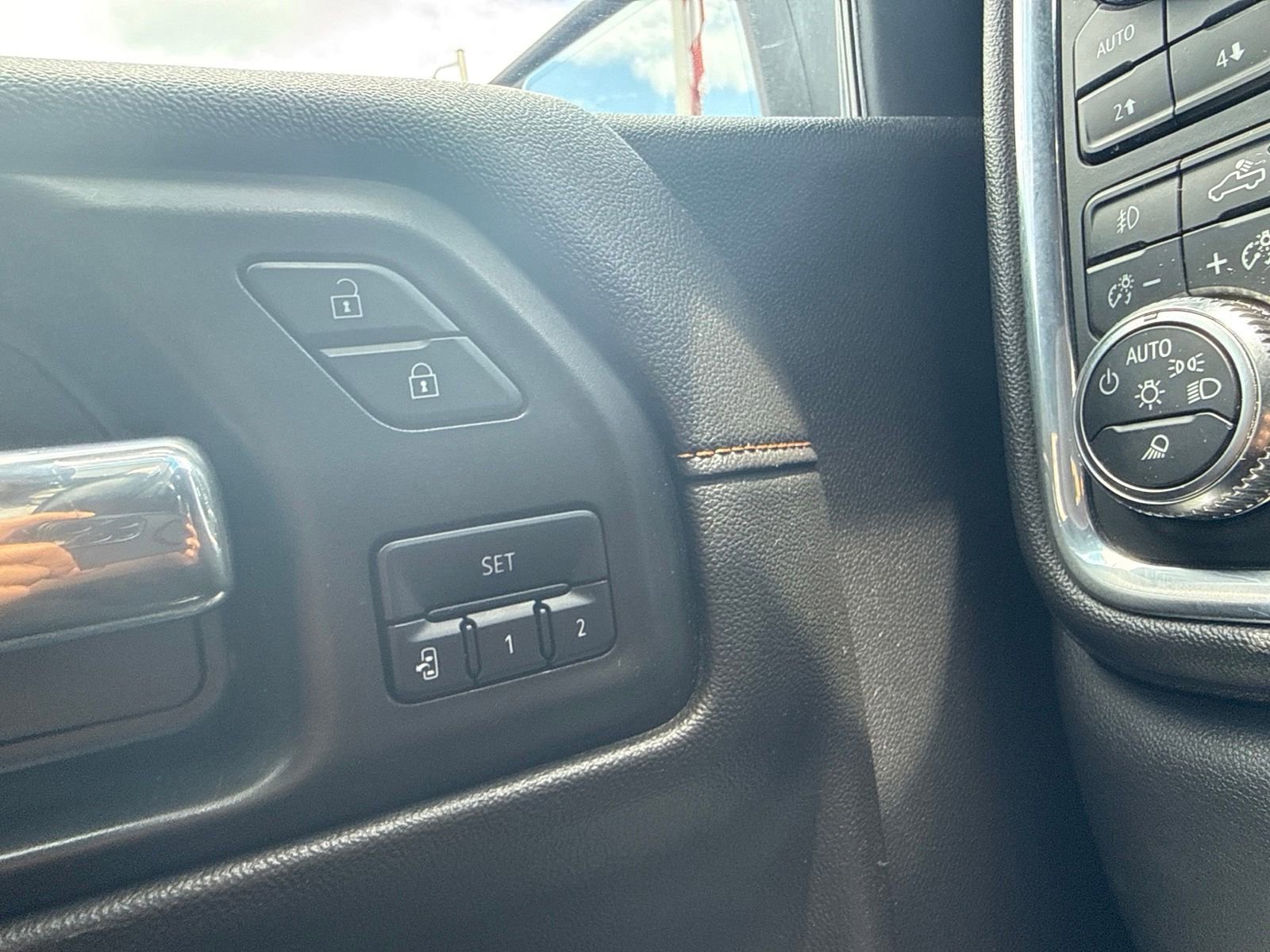 Used 2021 Summit White GMC AT4 with Trailering Package image 36