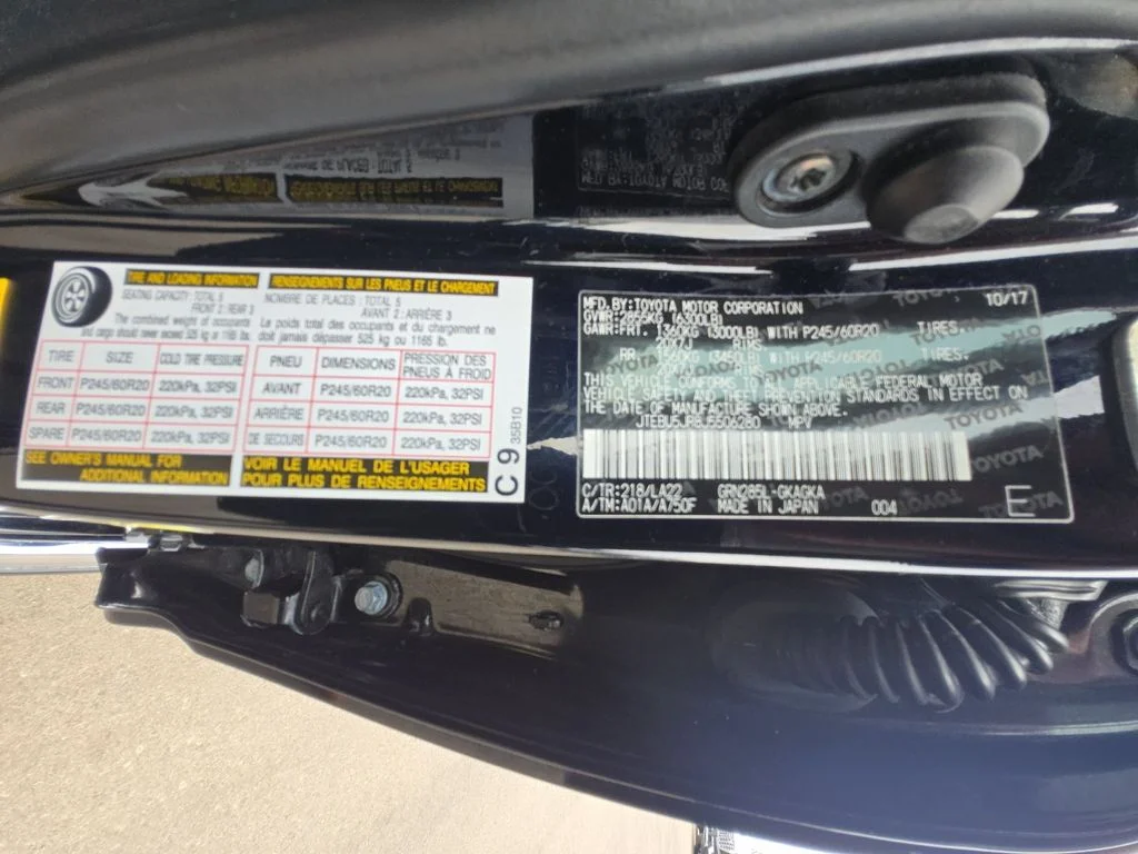 Used 2018 Black Toyota Limited image 31