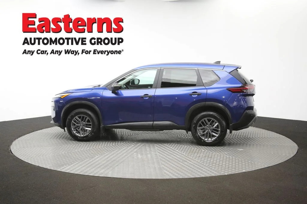 Used 2023 Blue Nissan S image 61