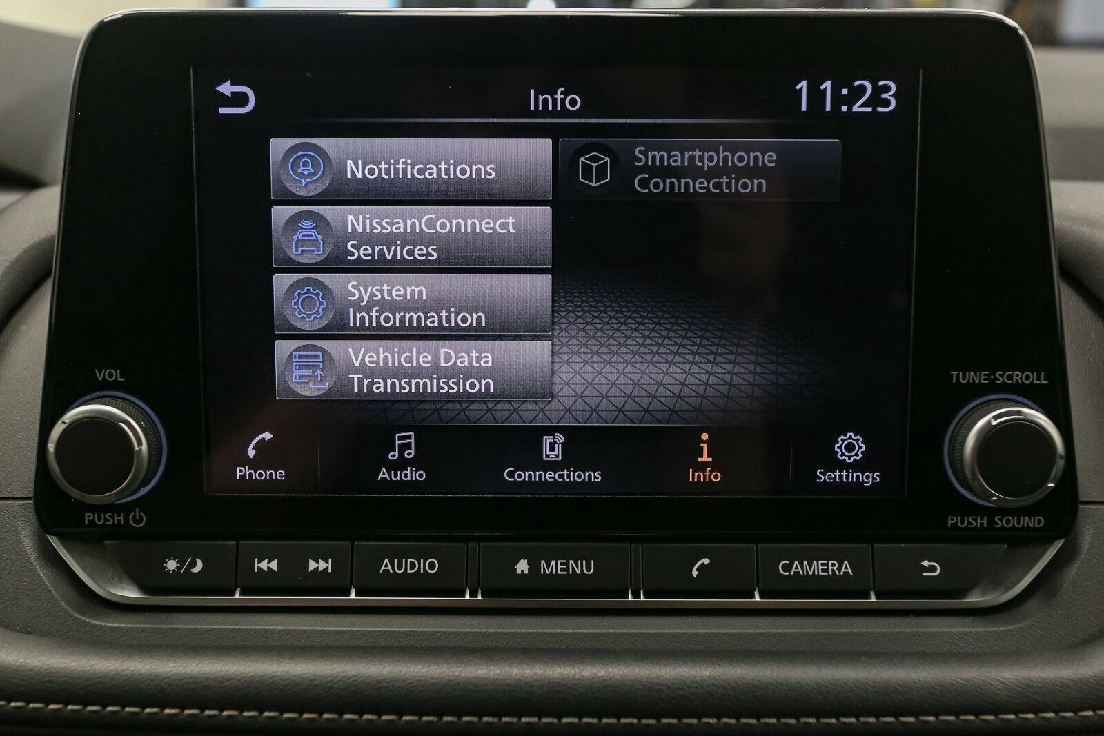 Used 2026 Super Black Nissan SV image 25
