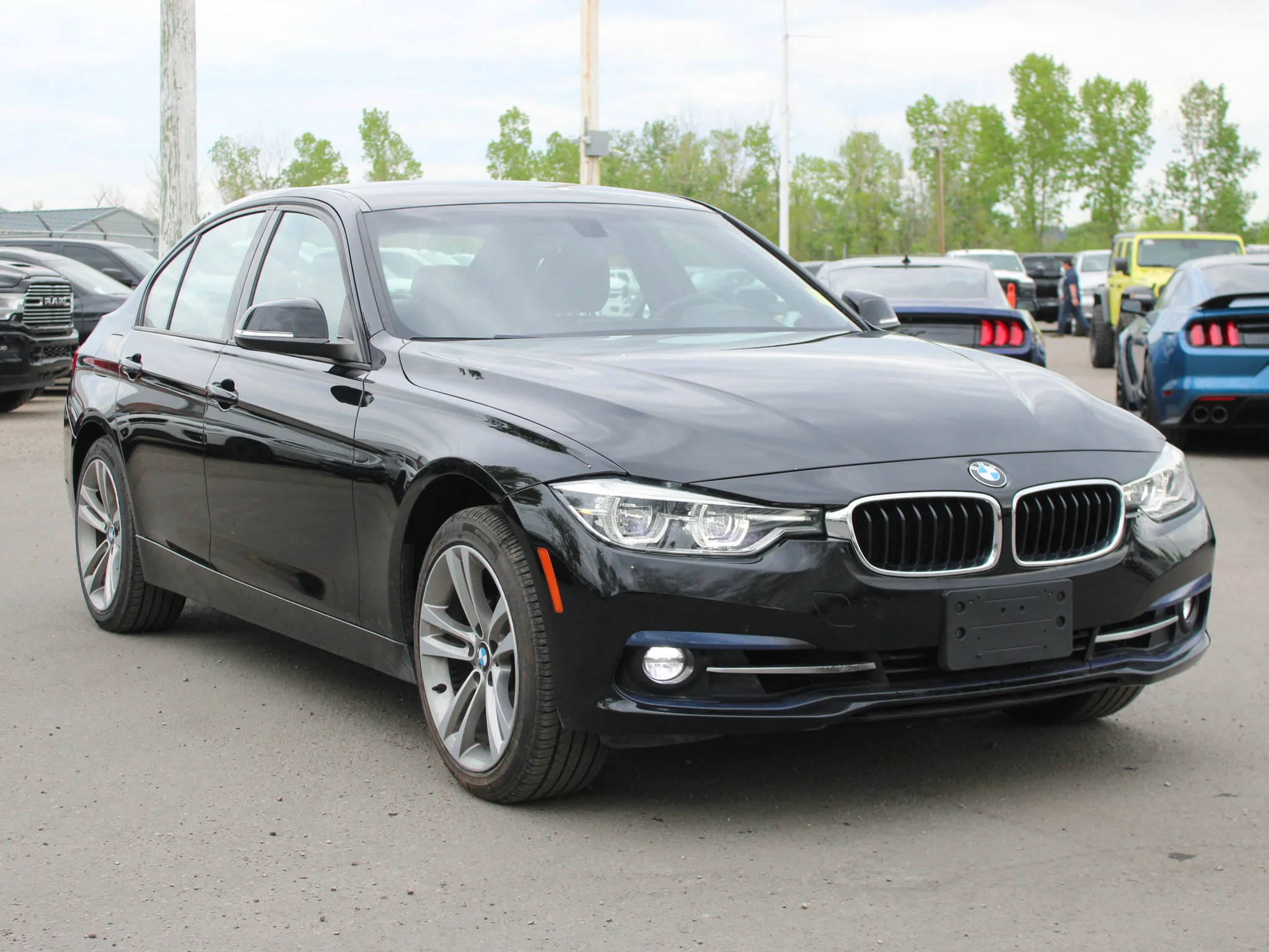 Used 2018 Black BMW 330i xDrive * Heated Leather Seats | Backup Camera | 248 HP | Navigation image 7