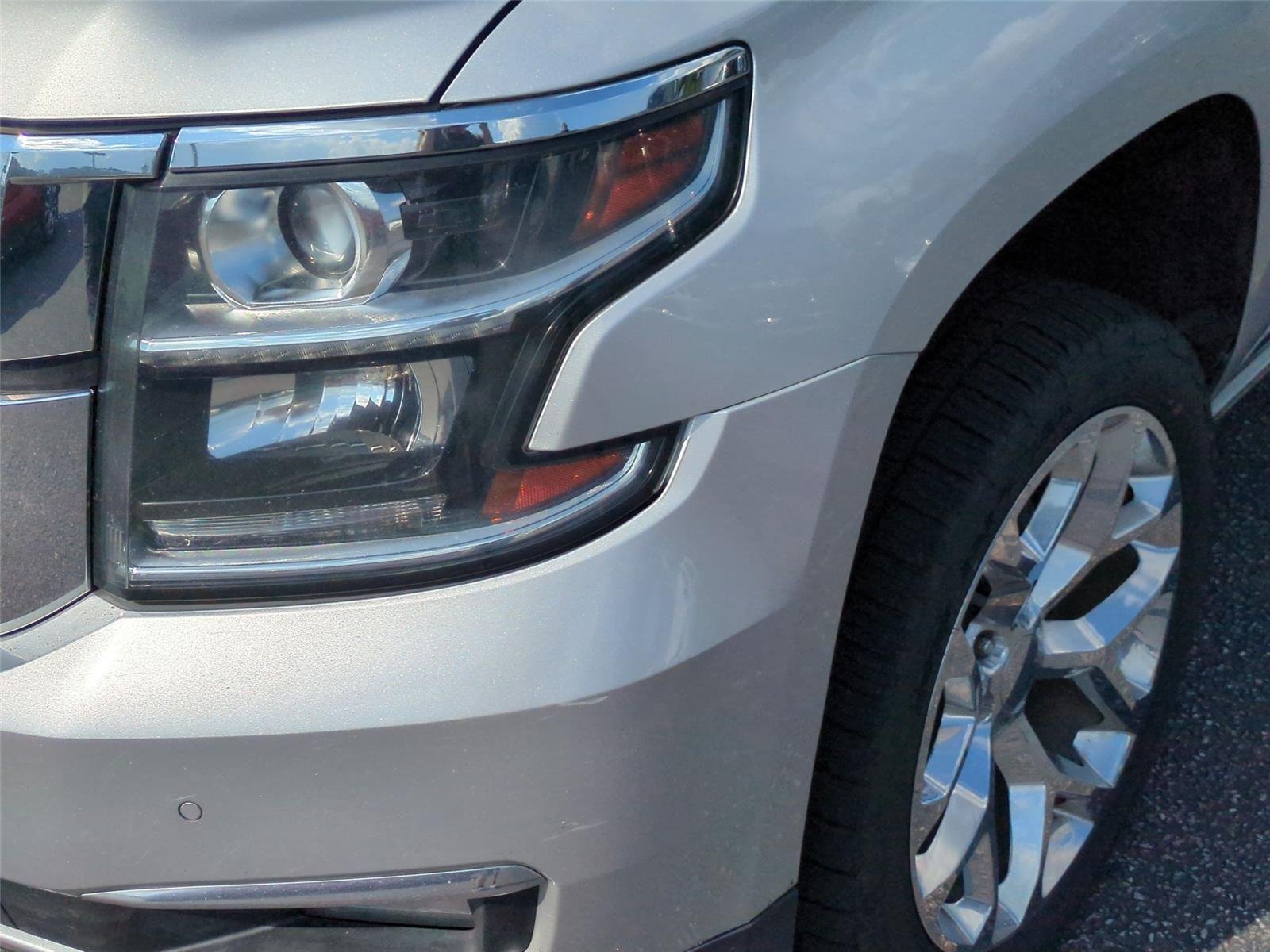 Used 2016 Silver Ice Metallic Chevrolet LTZ image 9