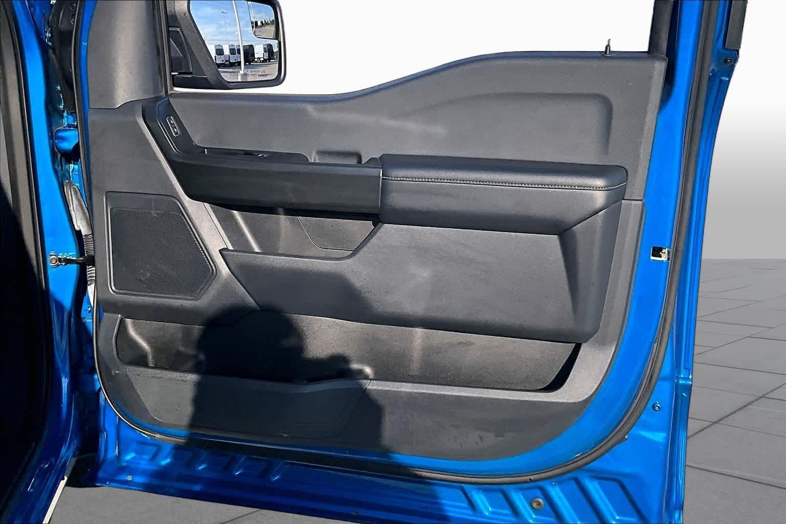 Used 2021 Velocity Blue Metallic Ford XL image 25