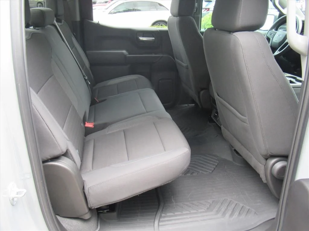 Used 2024 Gray Chevrolet Custom image 29