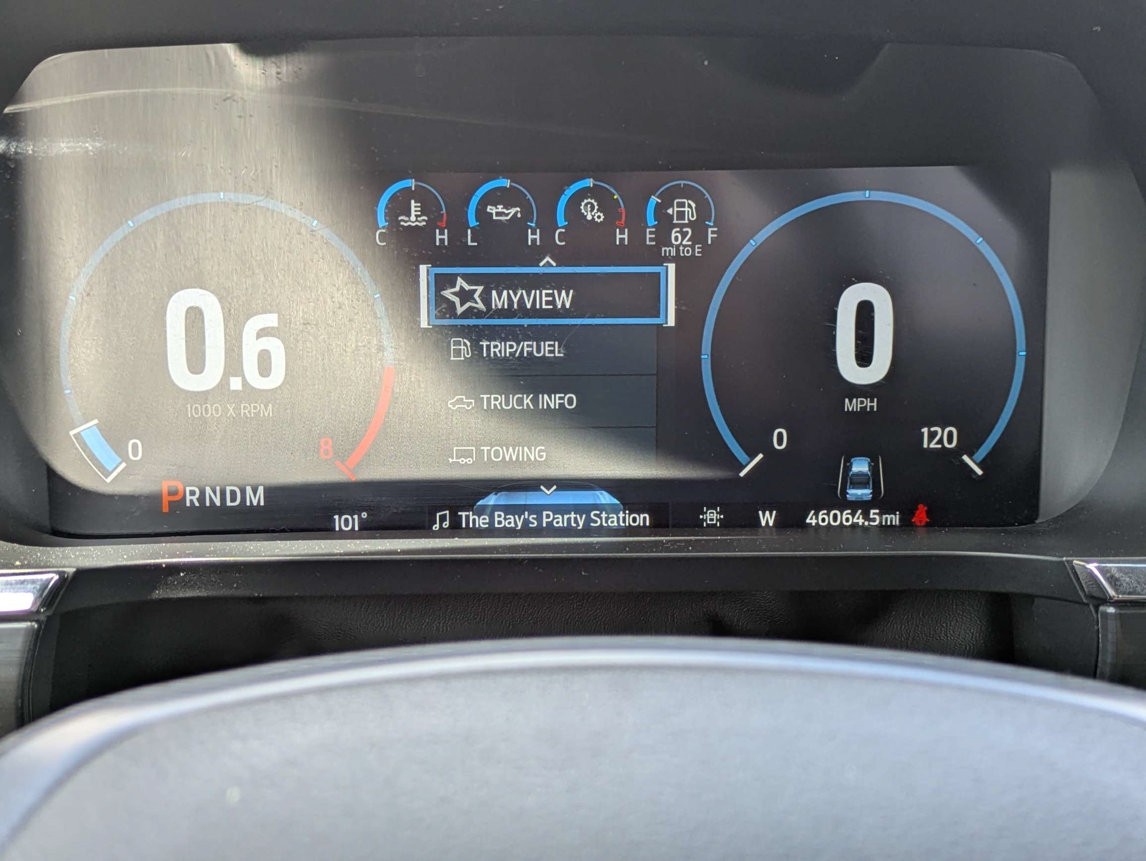 Used 2023 Silver Metallic Ford LARIAT image 33