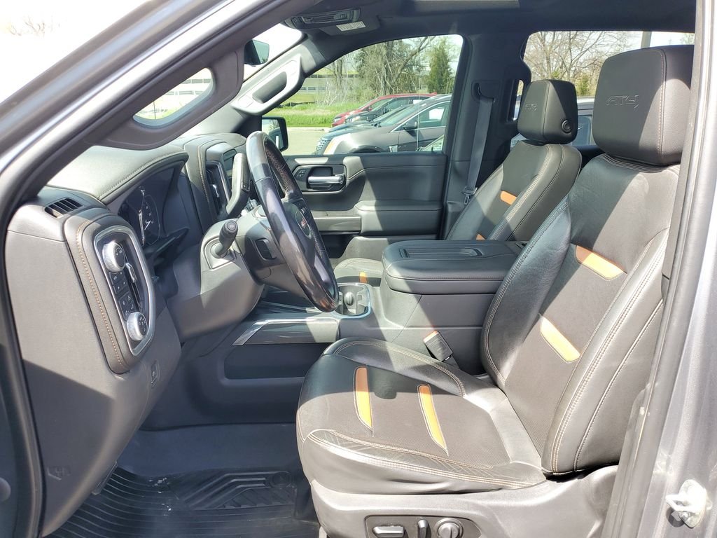 Used 2020 Steel Metallic GMC AT4 image 9