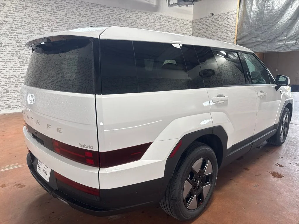 New 2027 Serenity White Hyundai SE image 7