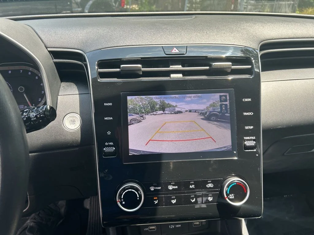 Used 2022 Black Hyundai SEL image 18