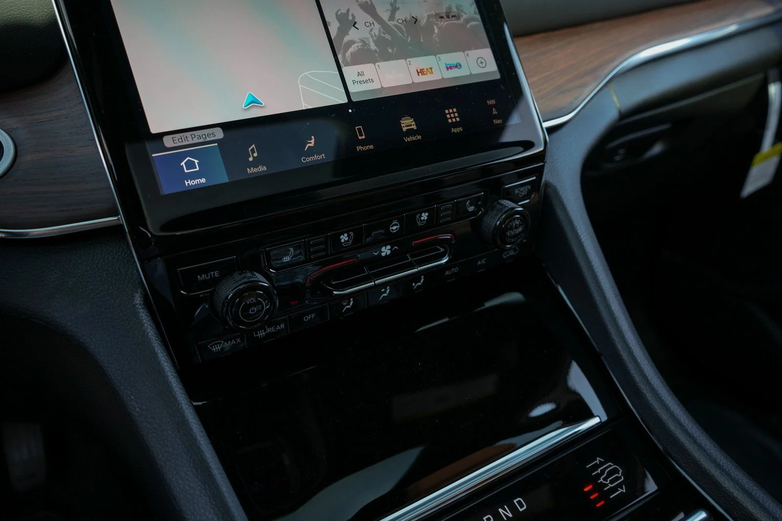 Used 2025 Gray Jeep Summit image 44