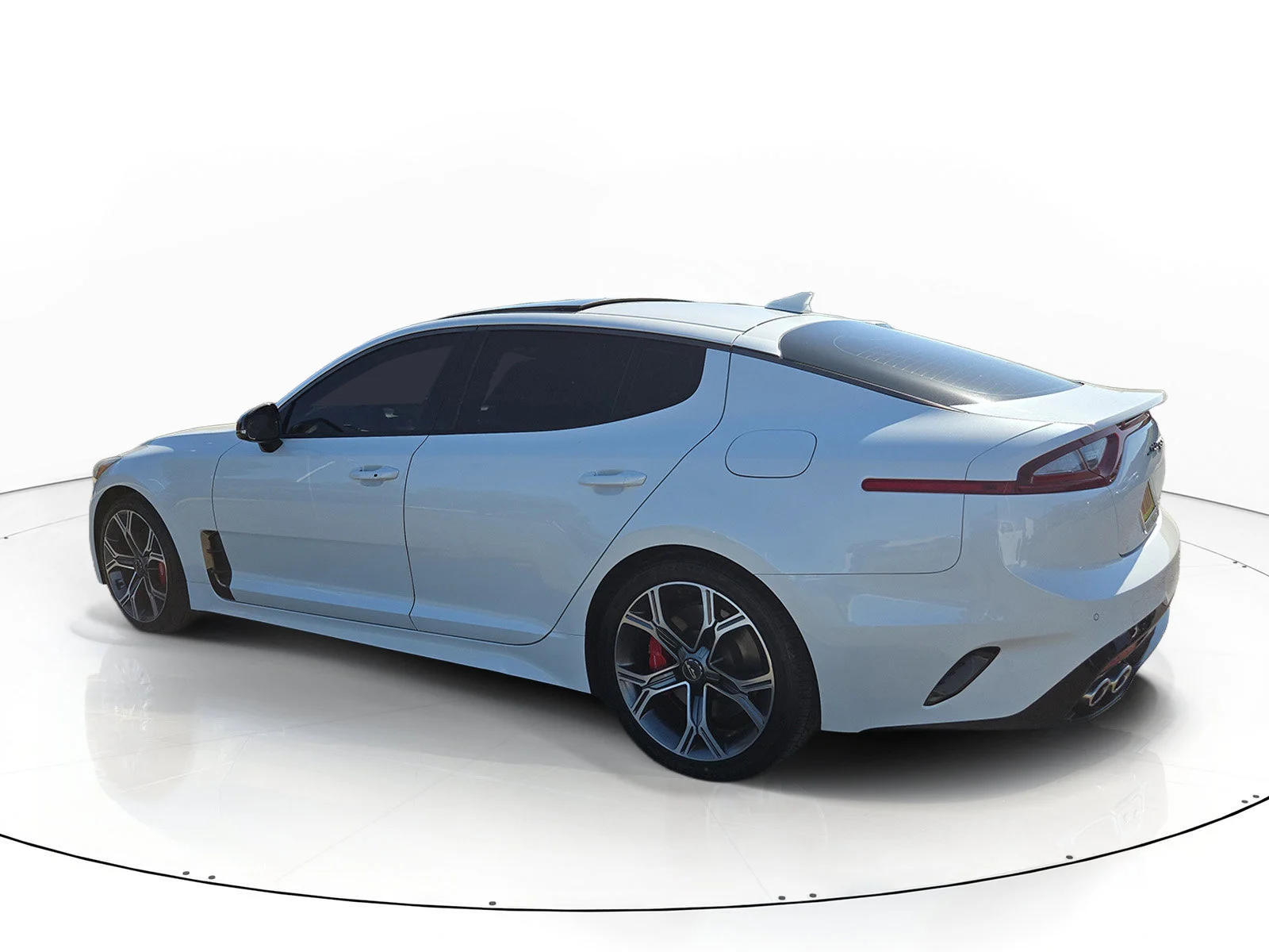 Certified Used 2018 White Kia GT1 image 6