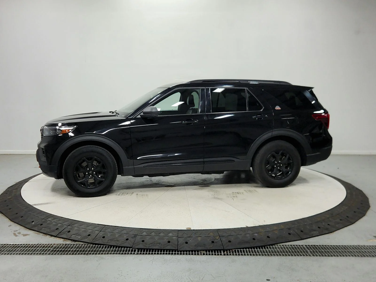 Used 2022 Black Ford Timberline image 5