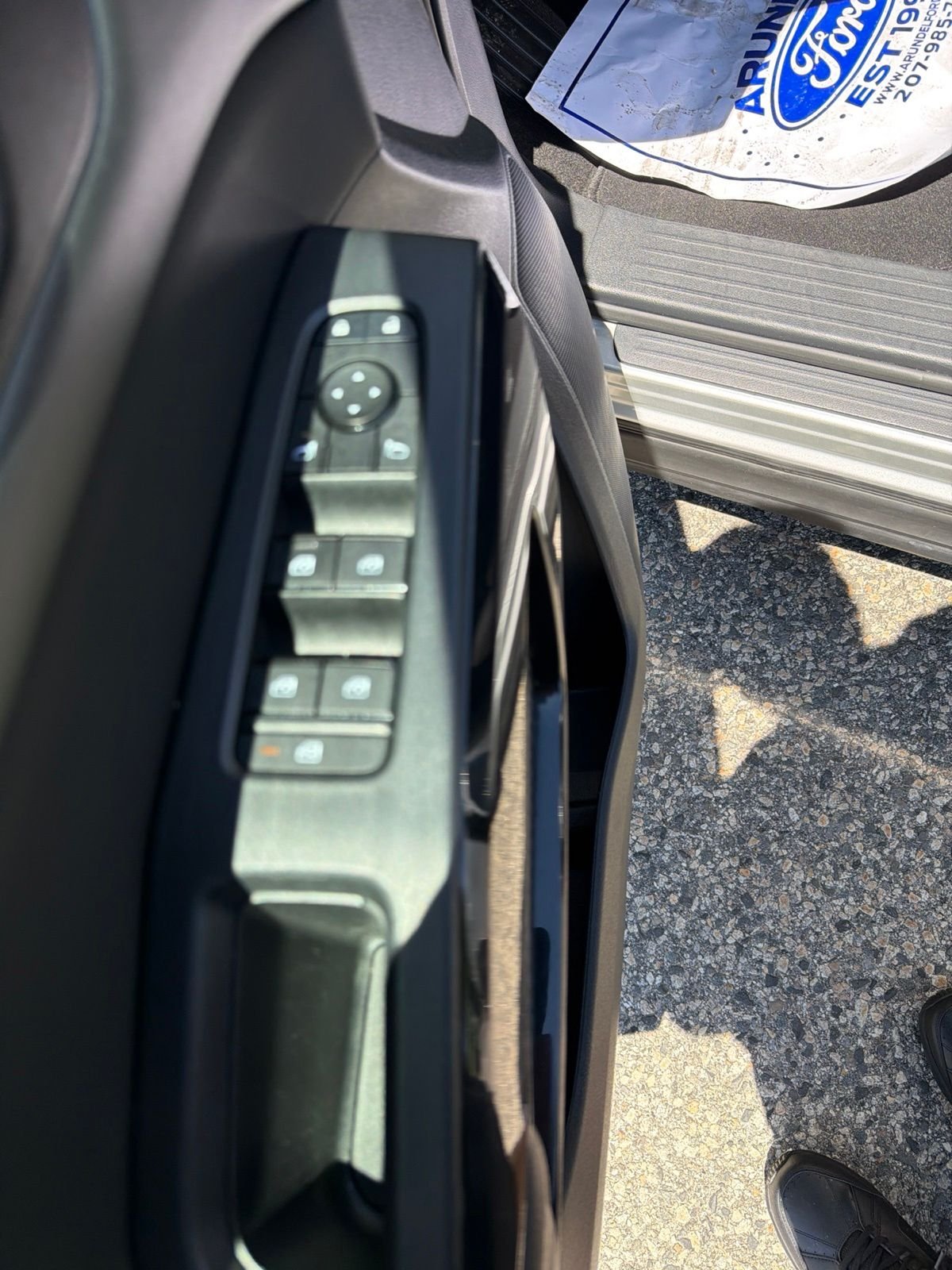 Used 2025 Silver Nissan SV image 19