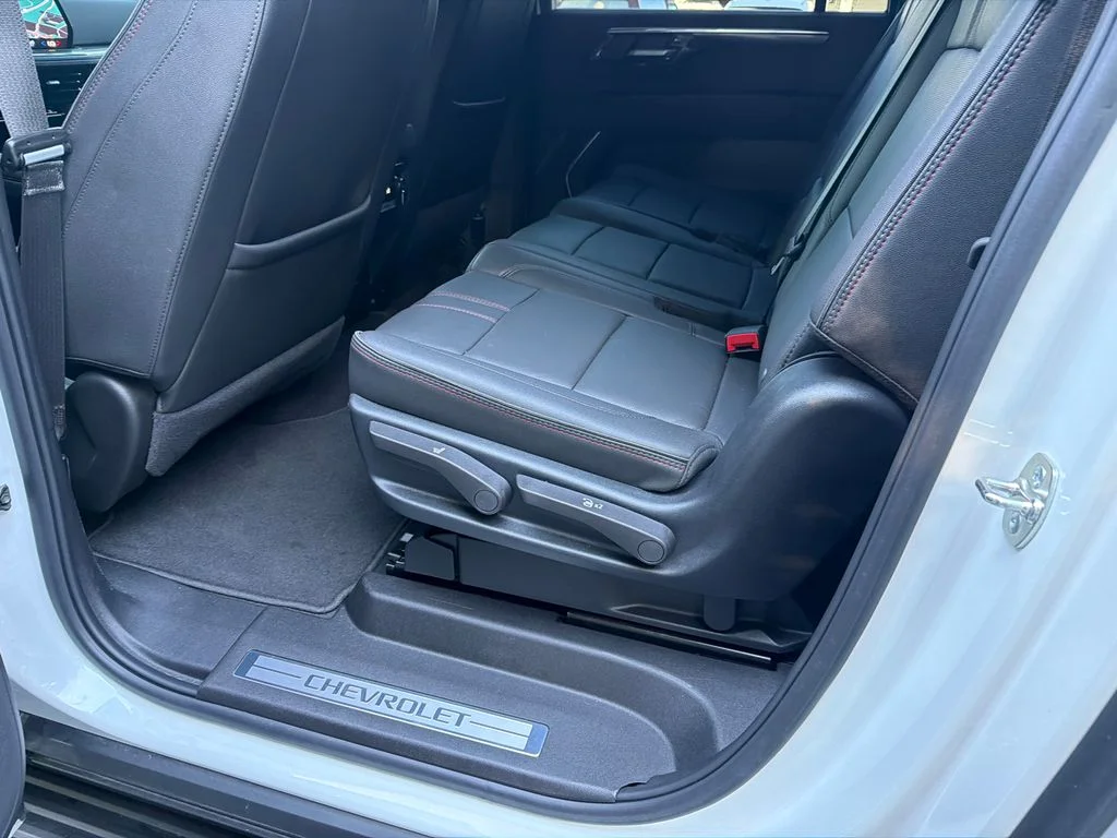 Used 2025 Beige Chevrolet RST image 21