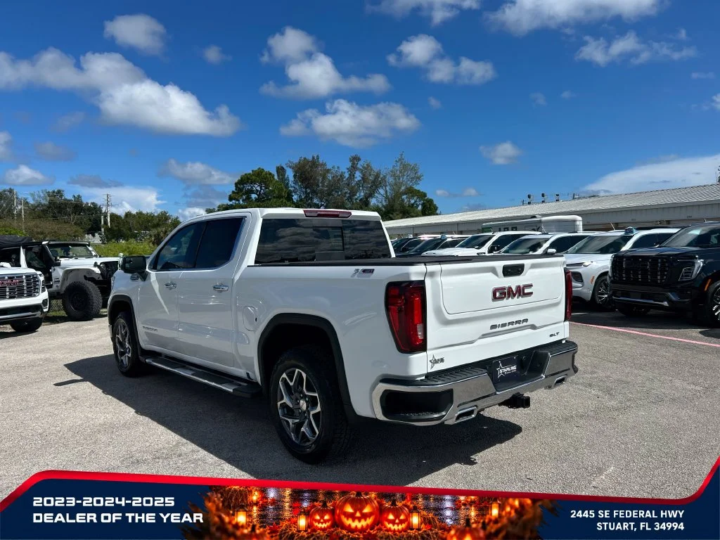 New 2026 Summit White GMC SLT image 5