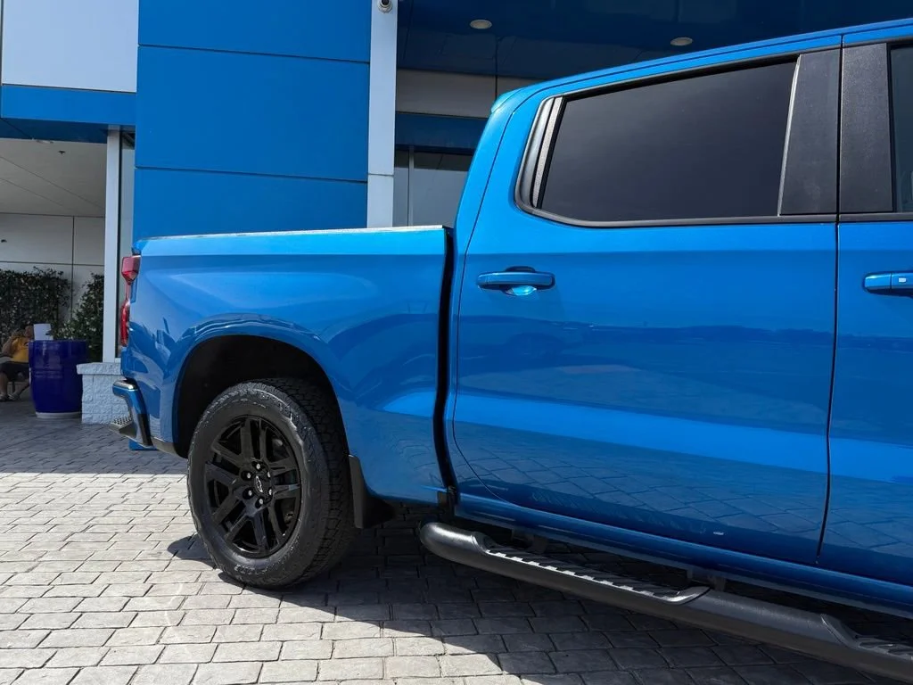 Used 2022 Glacier Blue Metallic Chevrolet RST image 6