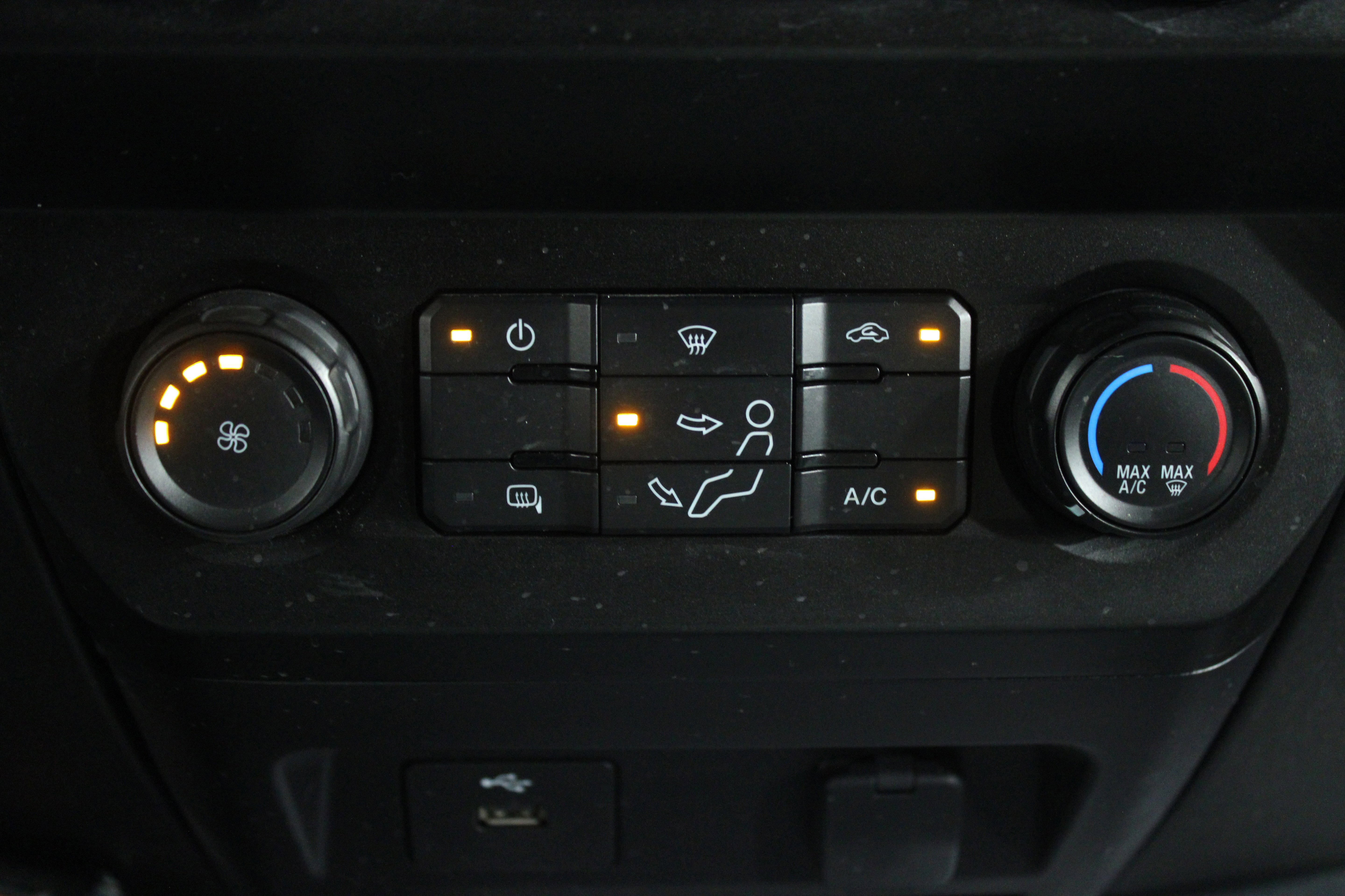 2020 Ford F-350 Super Duty Chassis Cab XL - Photo 14