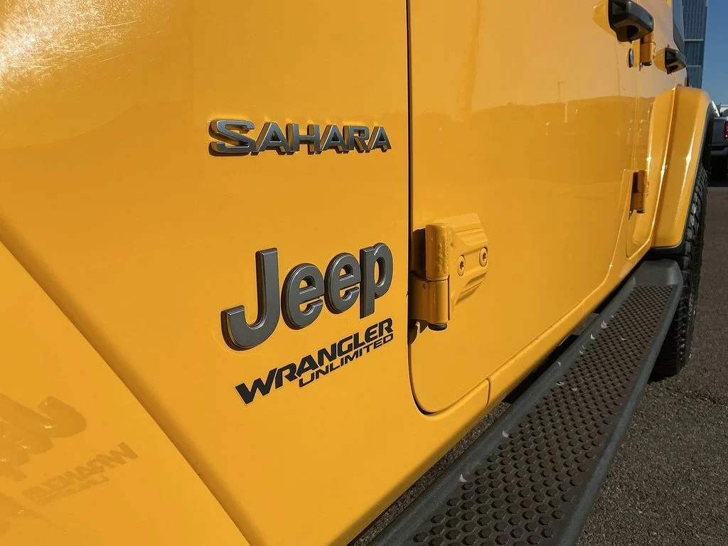 Used 2018 Yellow Jeep Unlimited Sahara image 10